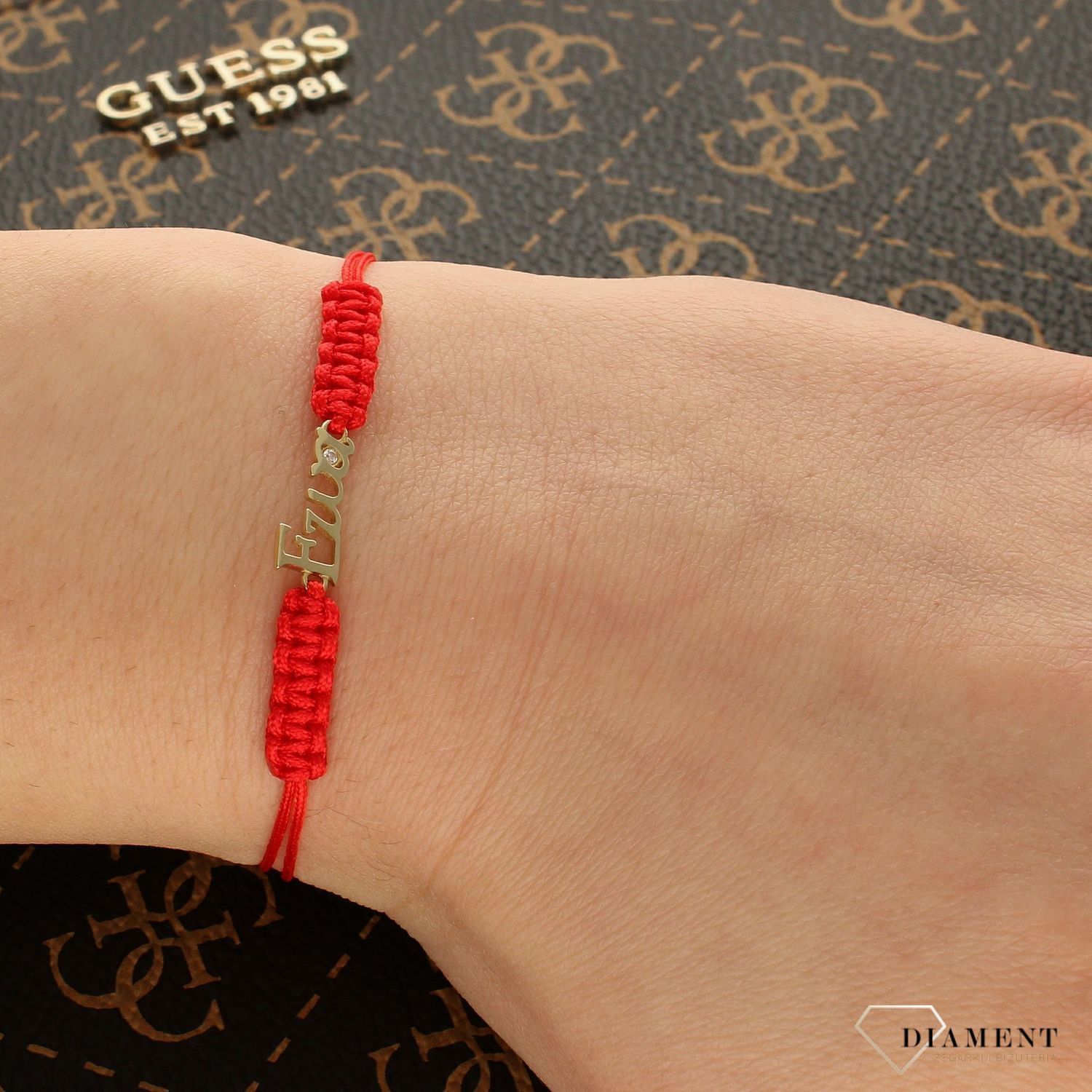 Złota bransoletka na czerwonym sznureczku z imieniem EWA BR 6609 (1).jpg